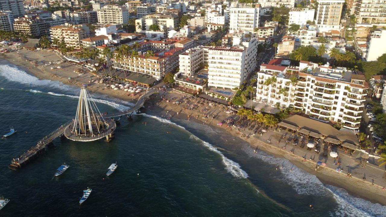 Emperador Vallarta Beachfront Hotel And Suites Πουέρτο Βαγιάρτα Εξωτερικό φωτογραφία