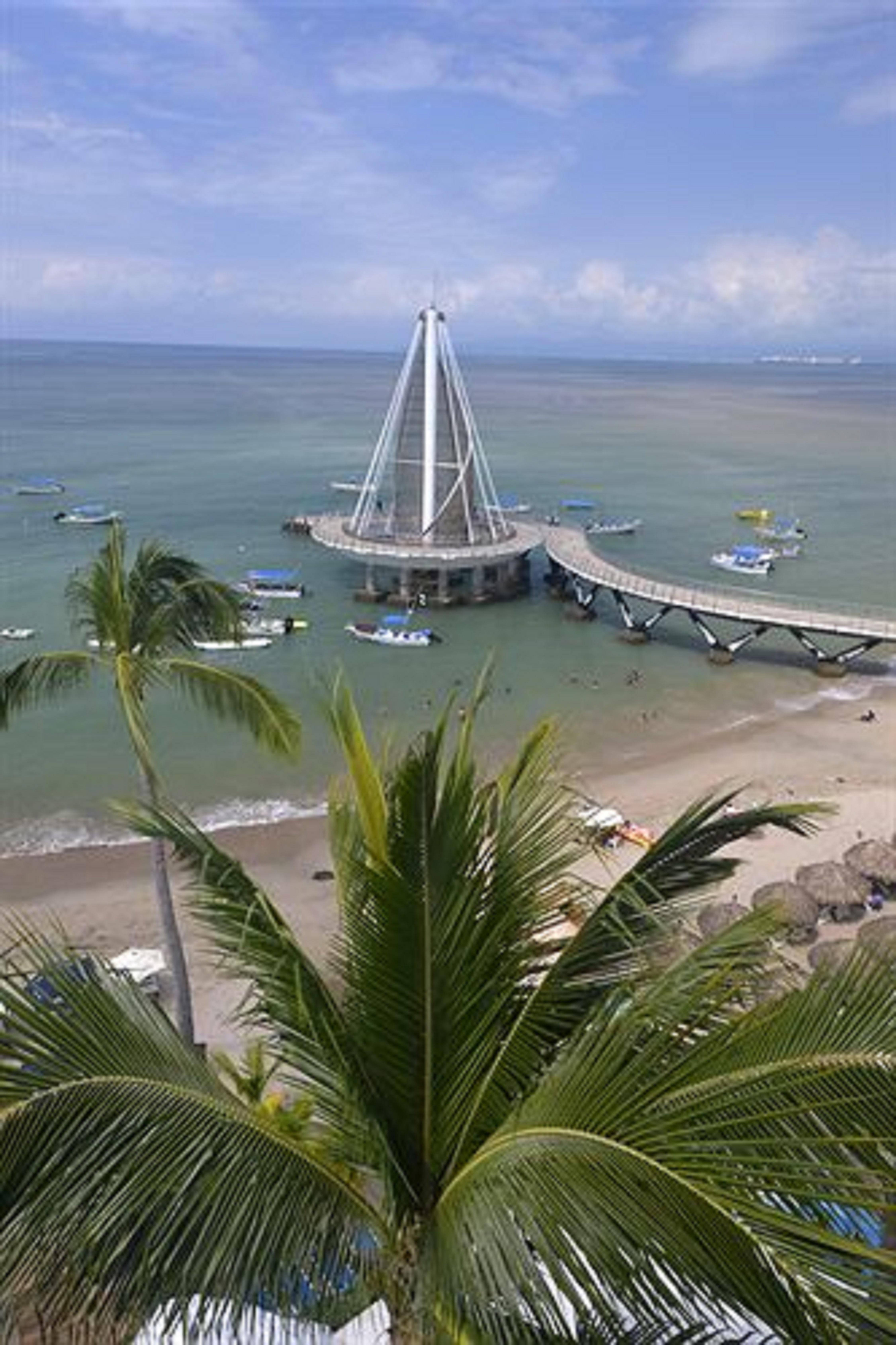 Emperador Vallarta Beachfront Hotel And Suites Πουέρτο Βαγιάρτα Εξωτερικό φωτογραφία