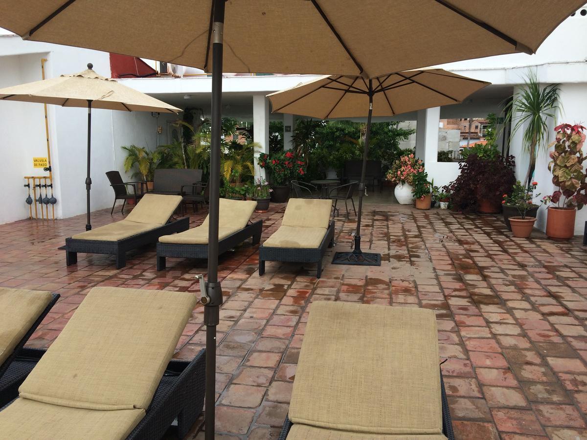 Emperador Vallarta Beachfront Hotel And Suites Πουέρτο Βαγιάρτα Εξωτερικό φωτογραφία